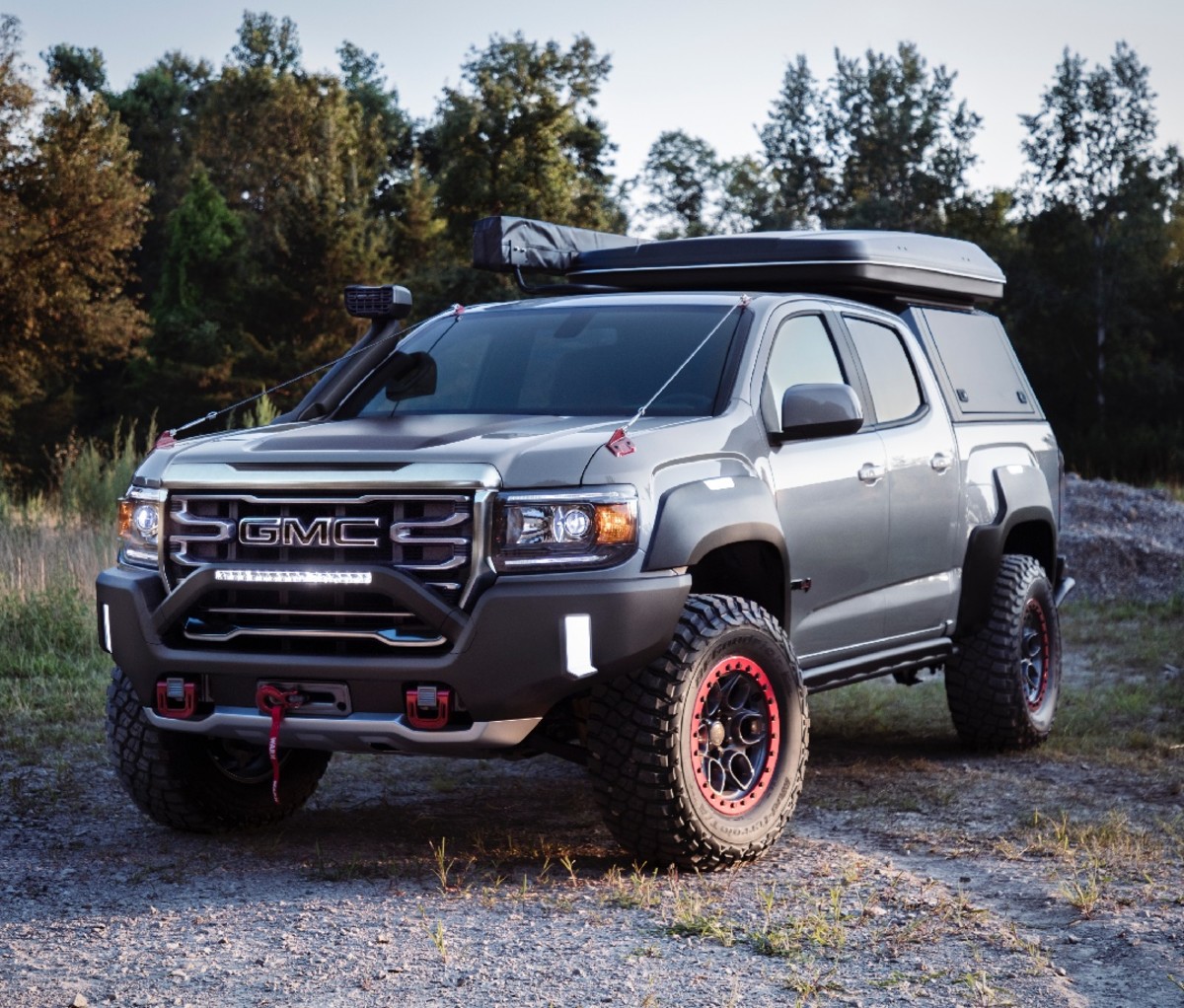 GMC's new Land Landing Concept is a more complex and versatile version of the GMC Canyon pickup truck.