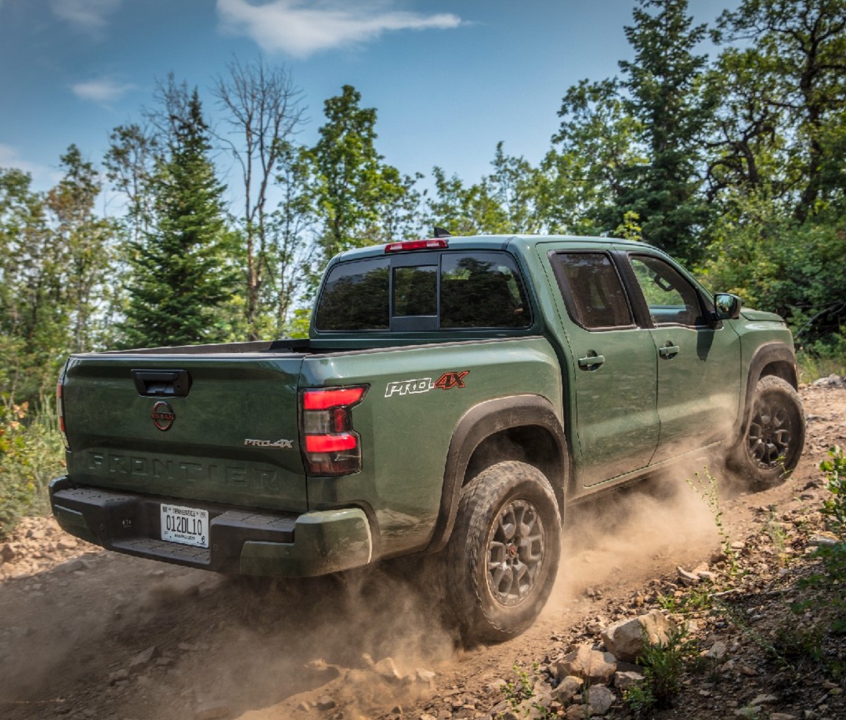 2022 Nissan Frontier off-roading on dirt trail