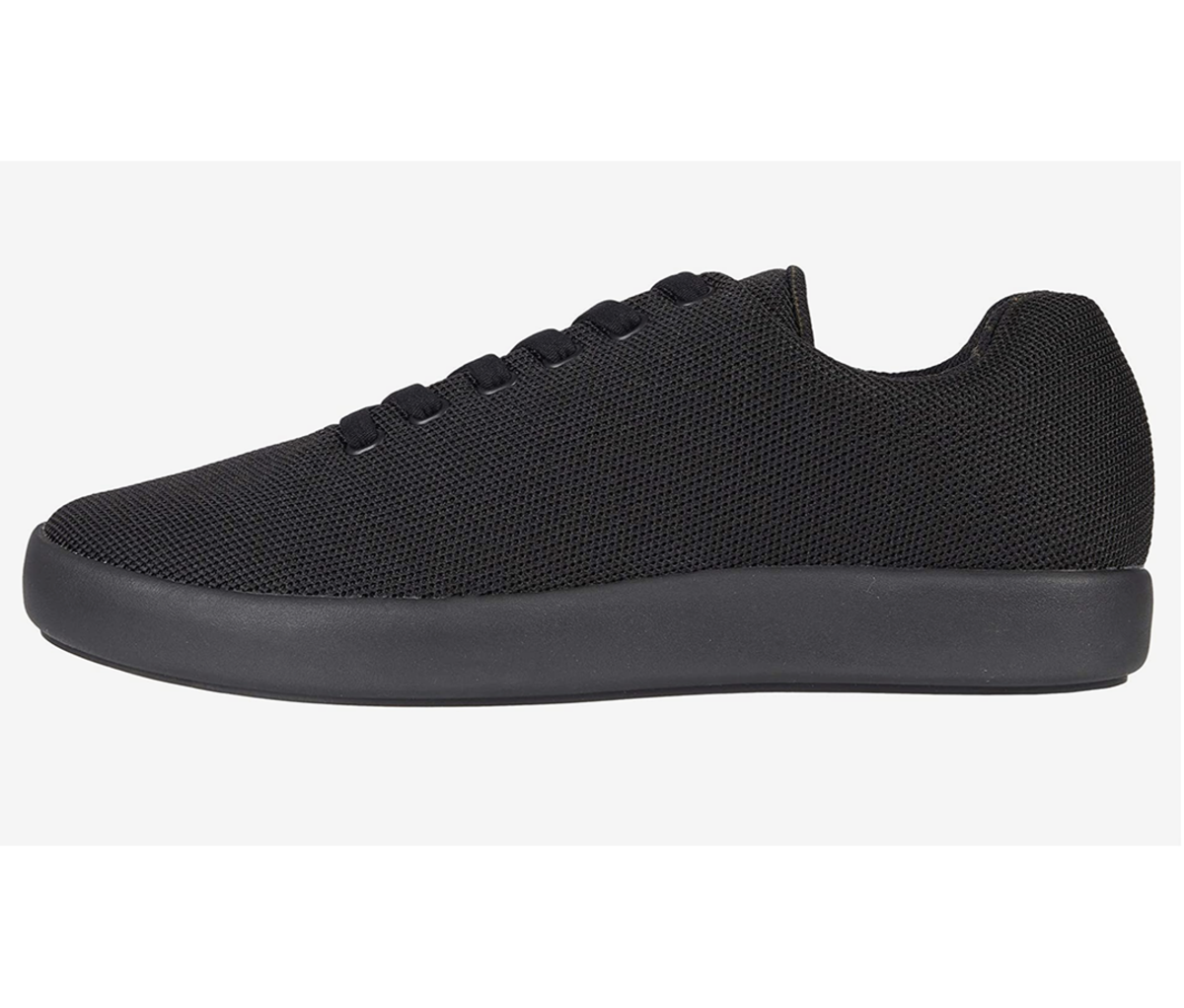 Atoms Model 000 Sneakers