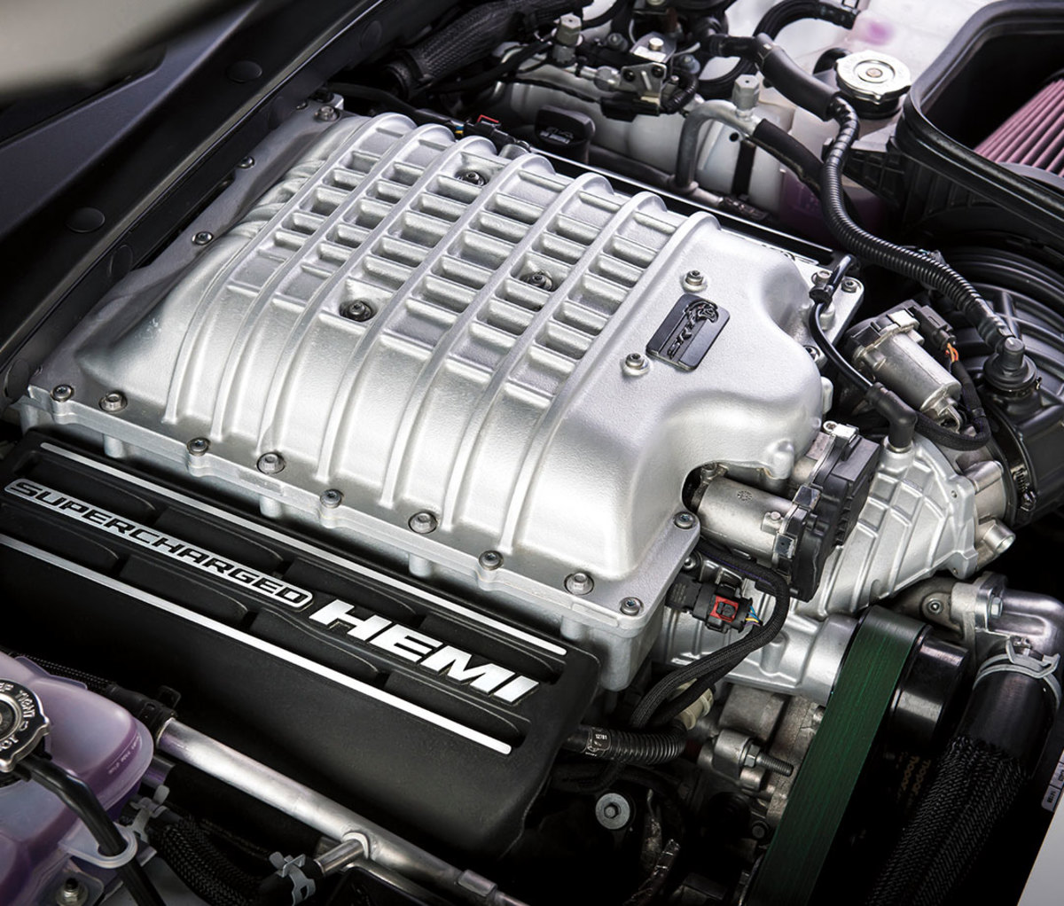 Sport car engine