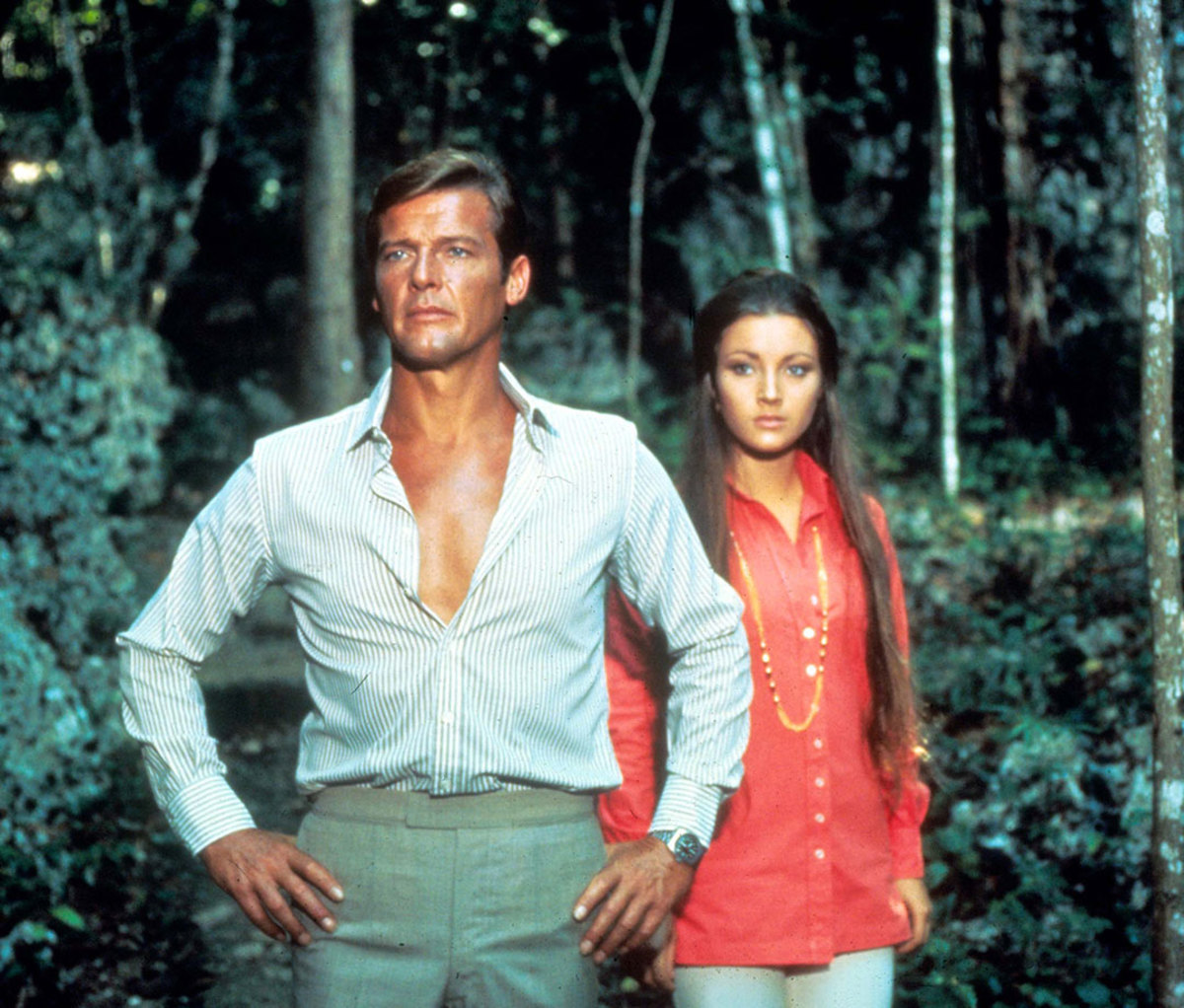 Roger Moore and Jane Seymour in 'Live And Let Die'