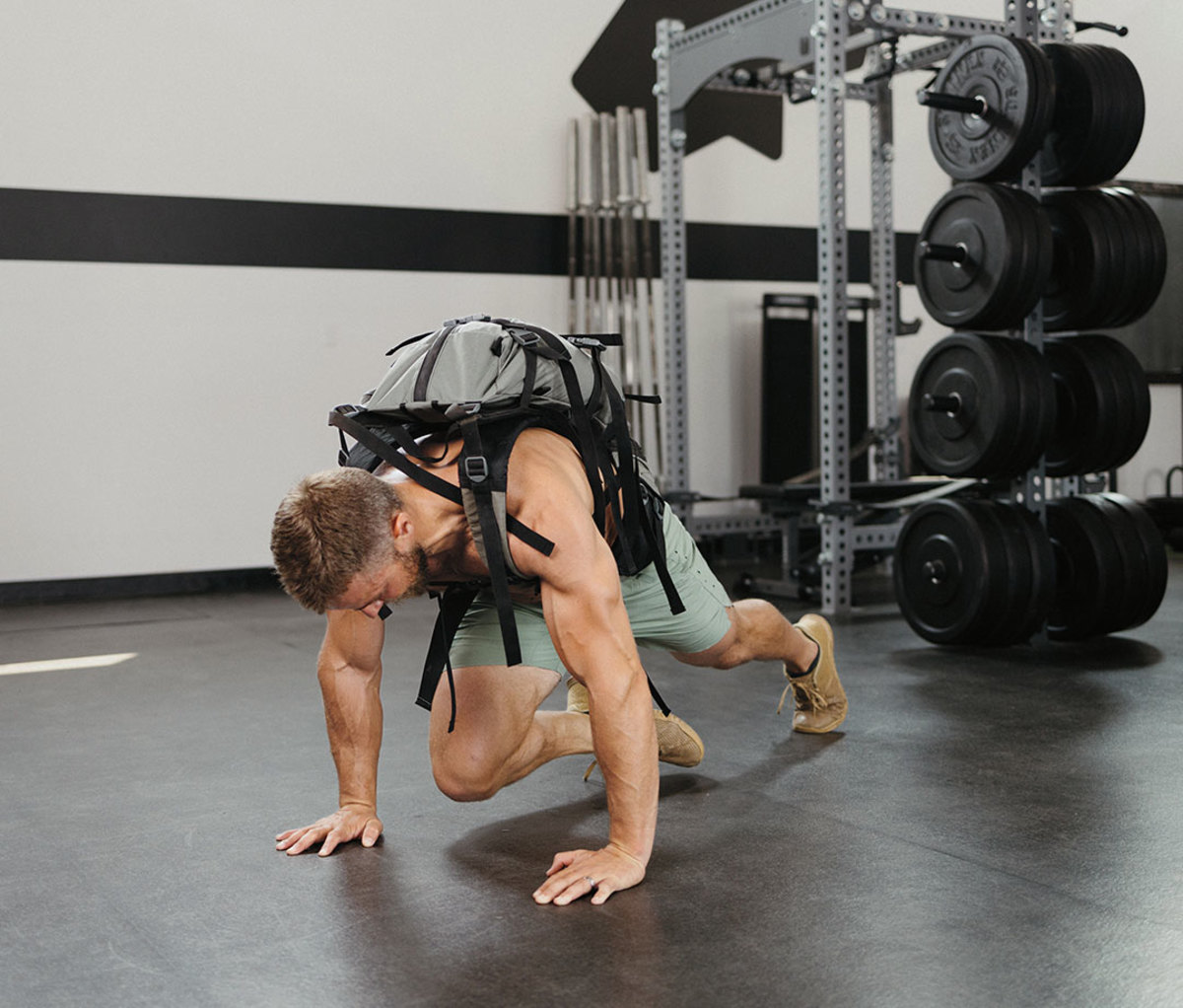 Weighted mountain climber