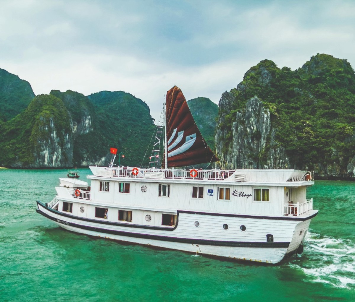 Cruise ship in blue-green waters of Vietnam