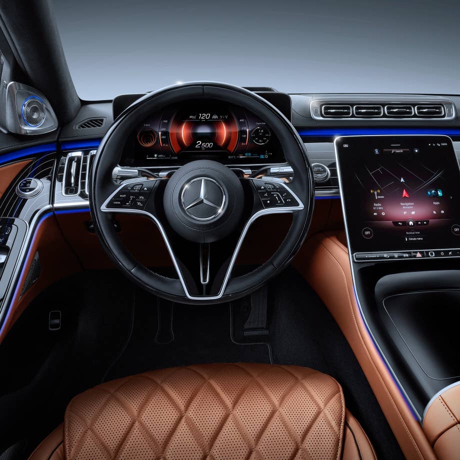 First Drive The 21 Mercedes Benz S Class Sedan Men S Journal