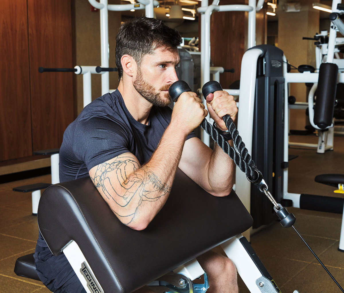 Rope Cable Preacher Curl