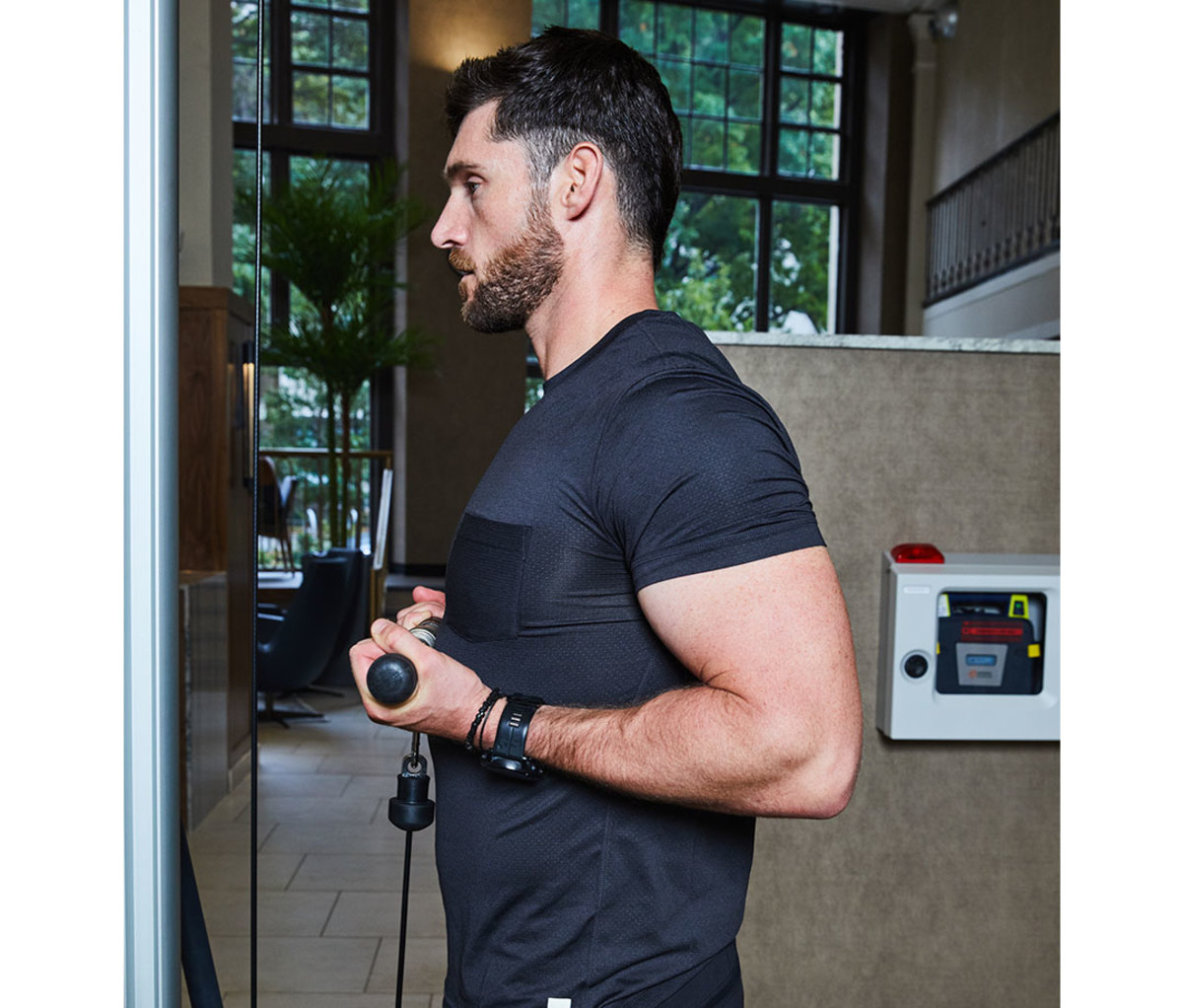 Partial repetition biceps curl