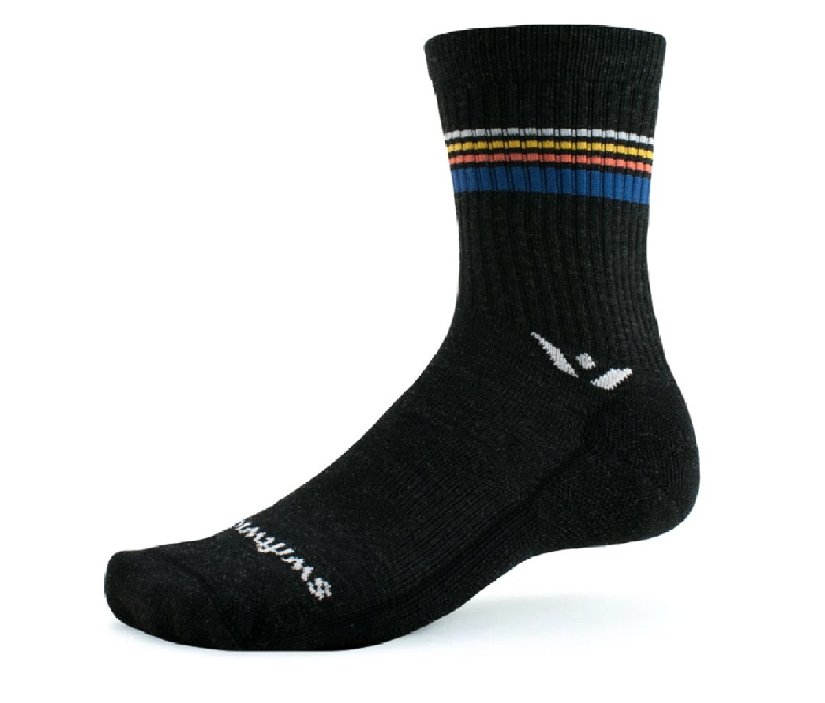 Black Swiftwick Pursuit Hike Medium Cushion sock