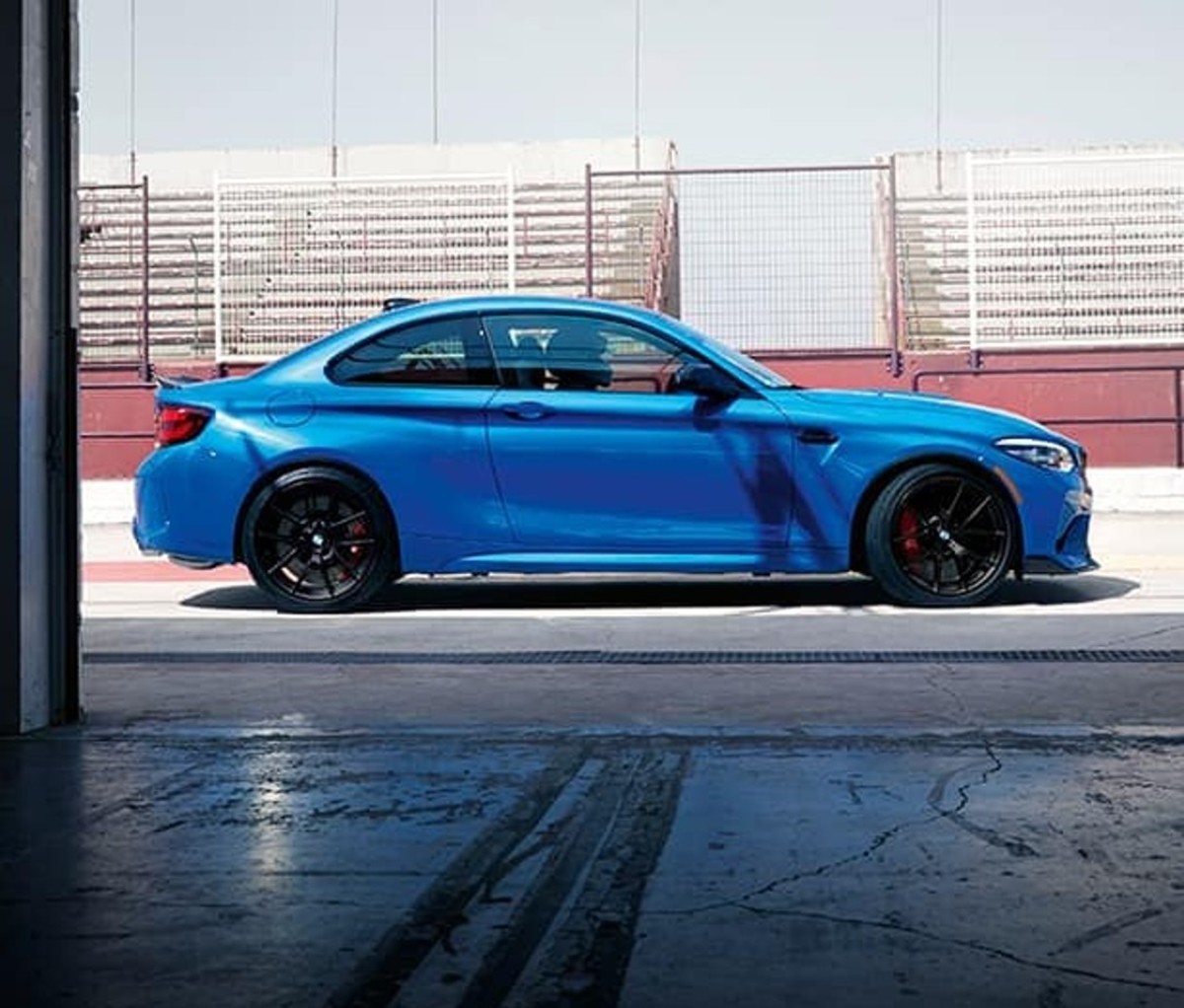 BMW M2 CS