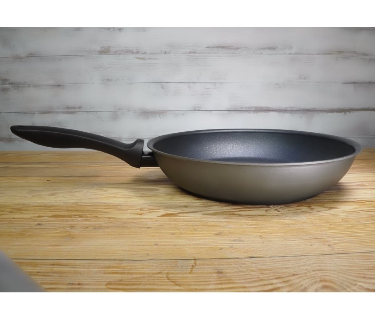 Black Kuhn Rikon New Life Skillet