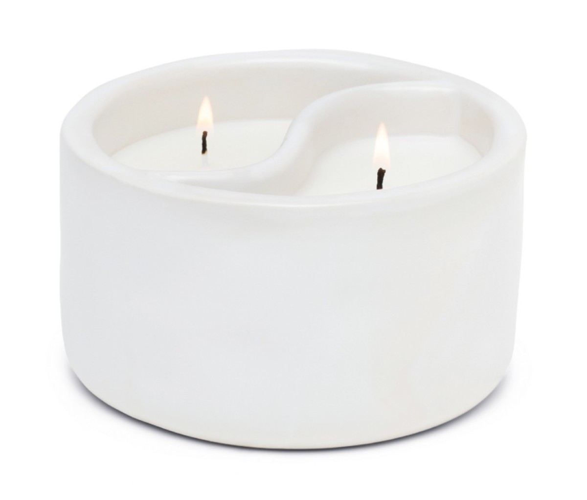 Paddywax Yin-Yang Candle 11 oz in Black Salt + Teakwood