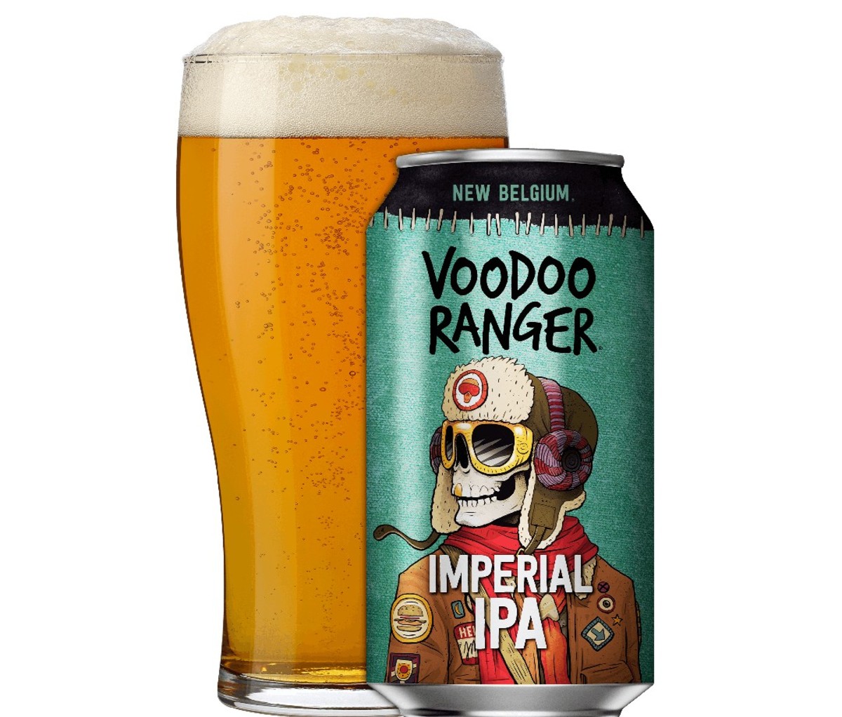 Can of New Belgium Voodoo Ranger Imperial IPA beer beside a full pint glass