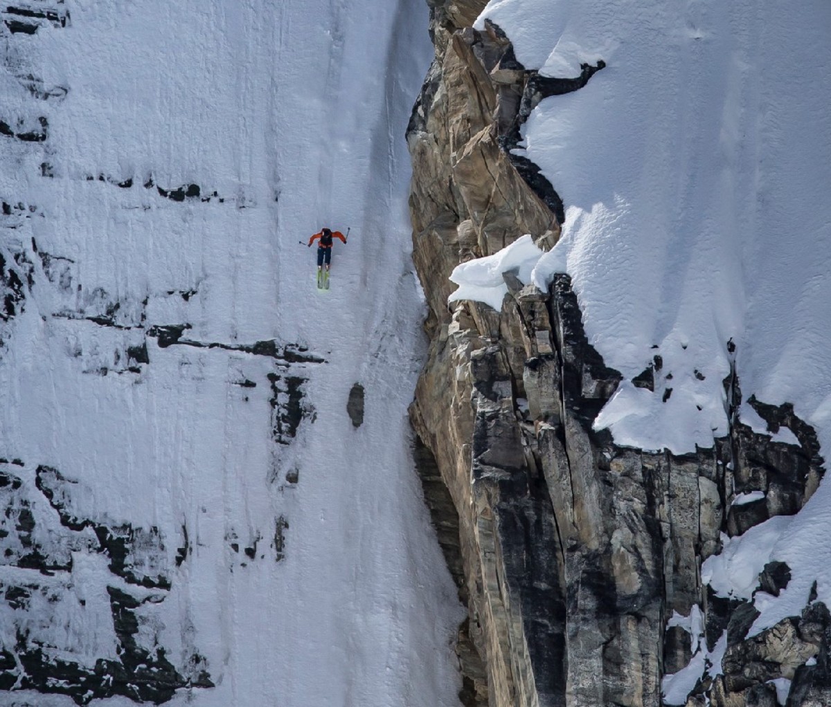 Sam Anthamatten skiing down a near vertical slope of Laila Peak in the documentary La Liste: Everything or Nothing