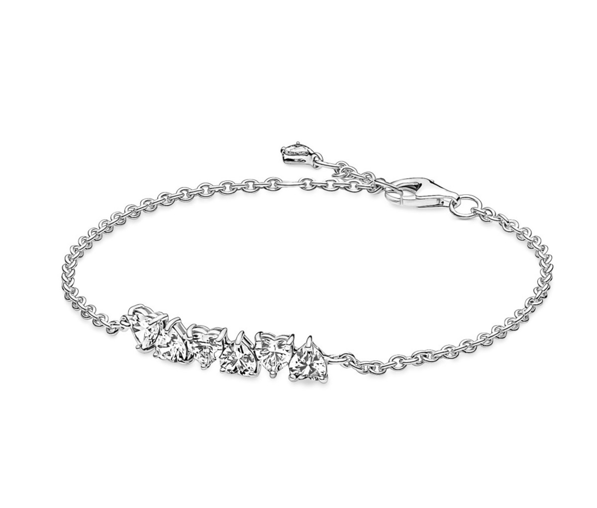 Sparkling Endless Hearts Chain Bracelet