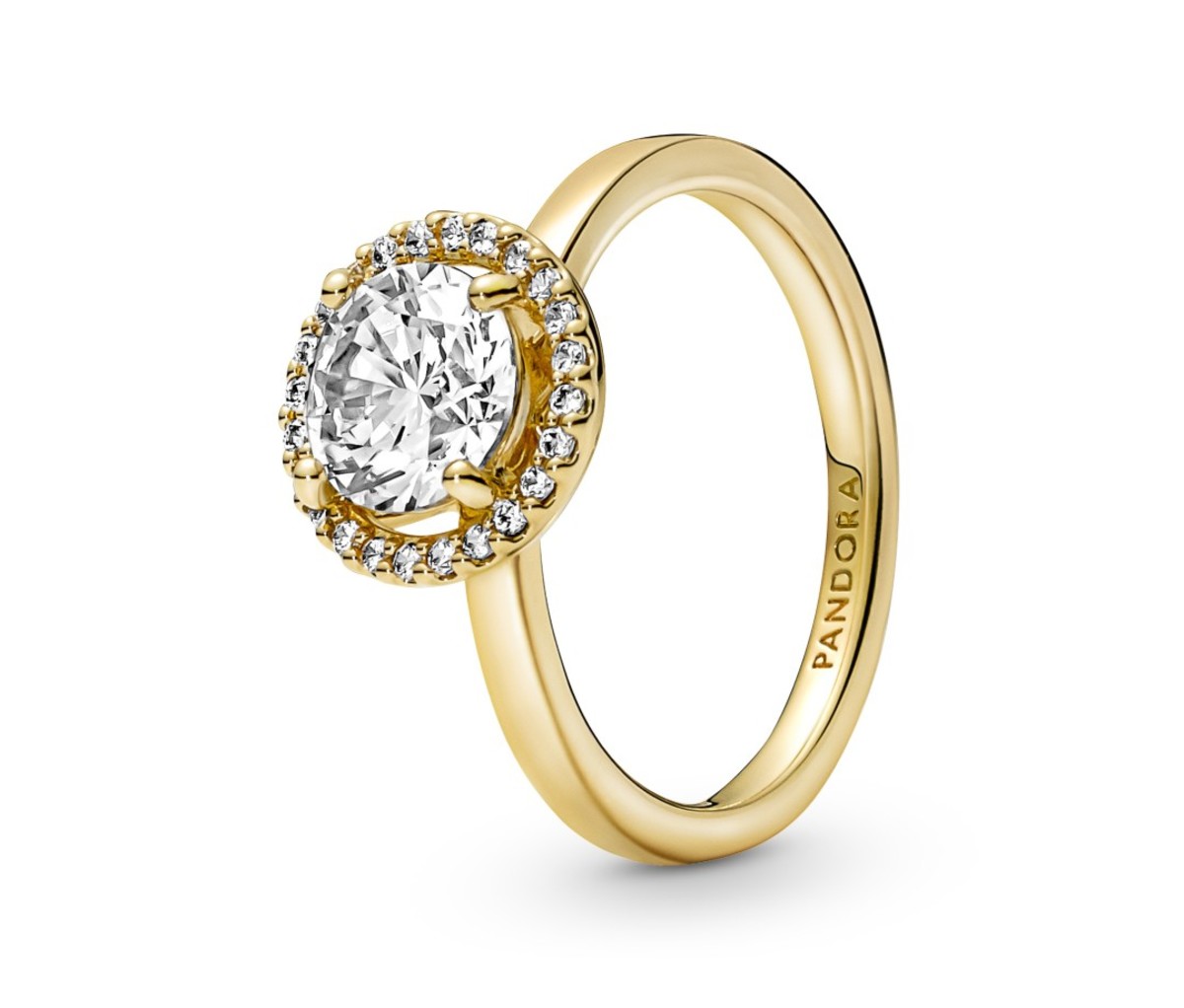 Sparkling Round Halo Ring