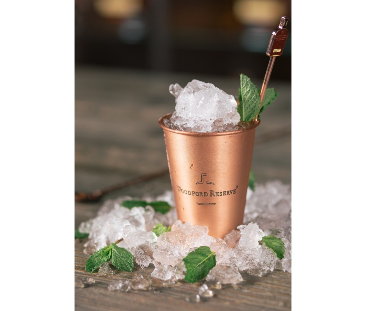 How to Make the Official $1,000 Kentucky Derby Bourbon Mint Julep: 2022 2 Woodford Reserve Bourbon Mint Julep