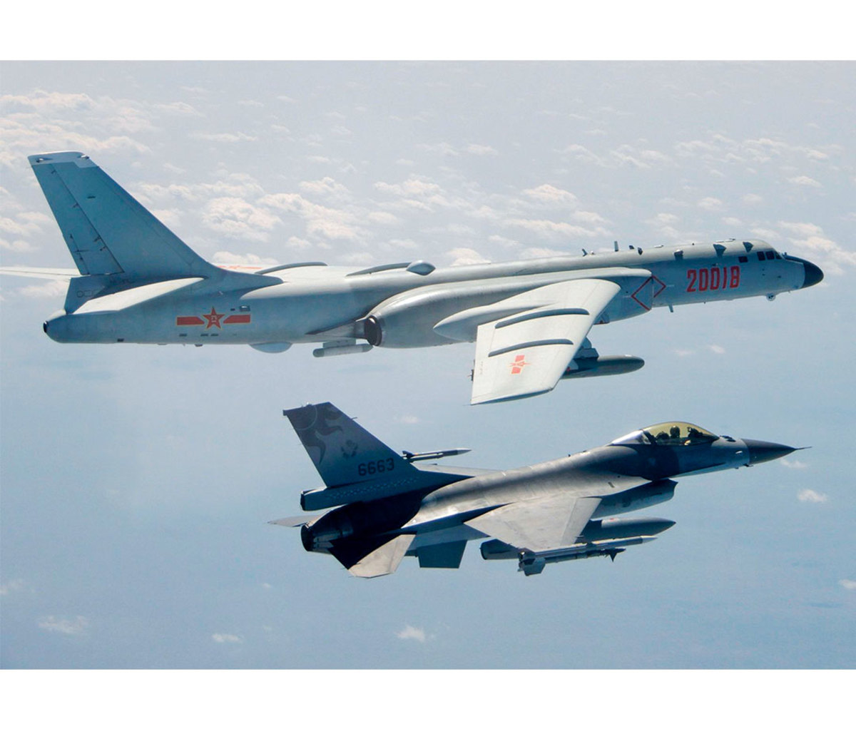 Fighter jets in flight
