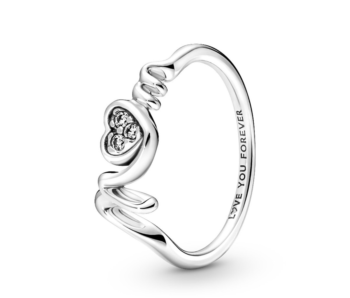 Mom Pavé Heart Ring