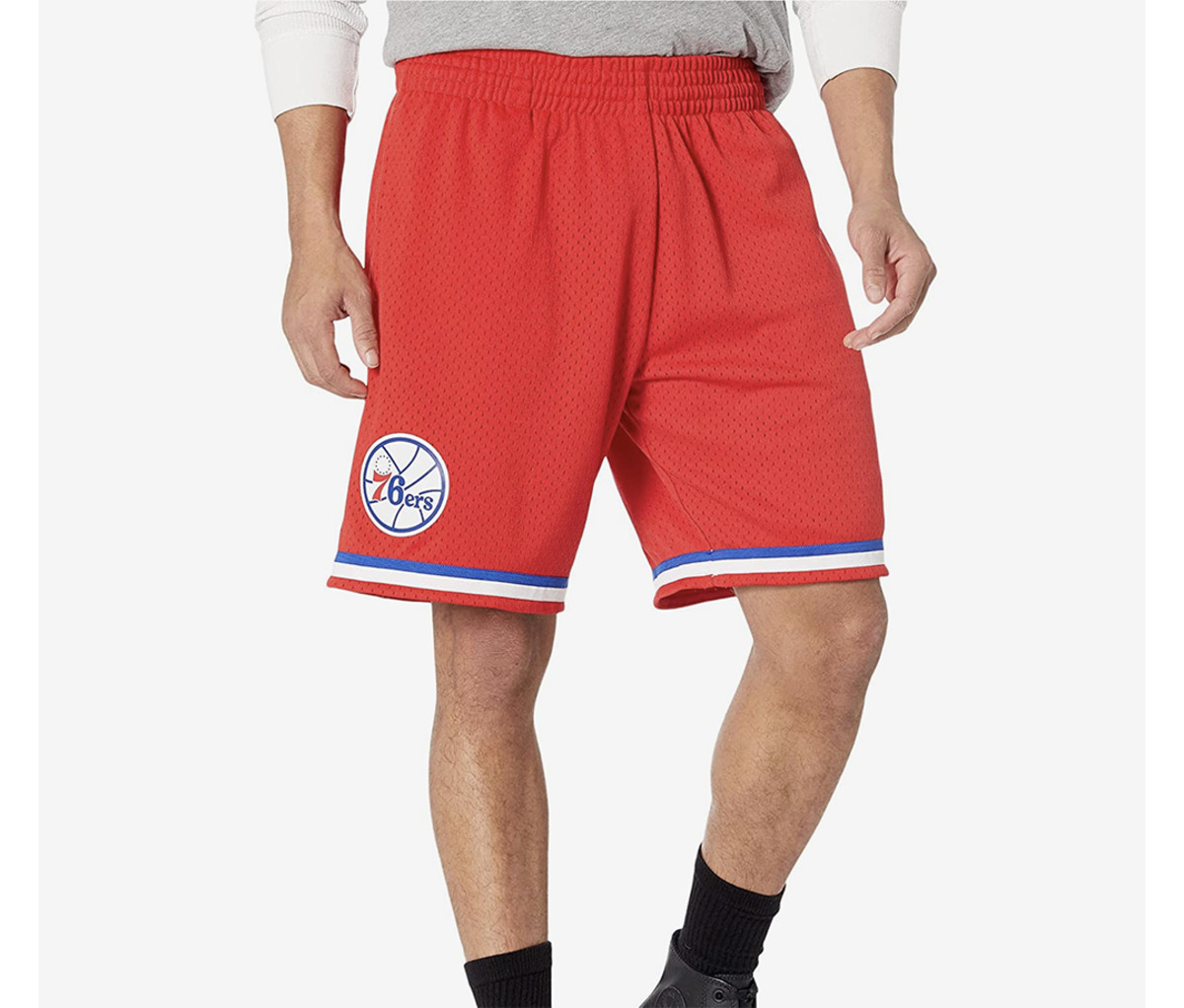 Mitchell & Ness NBA 76ers 82-83 Swingman Road Shorts