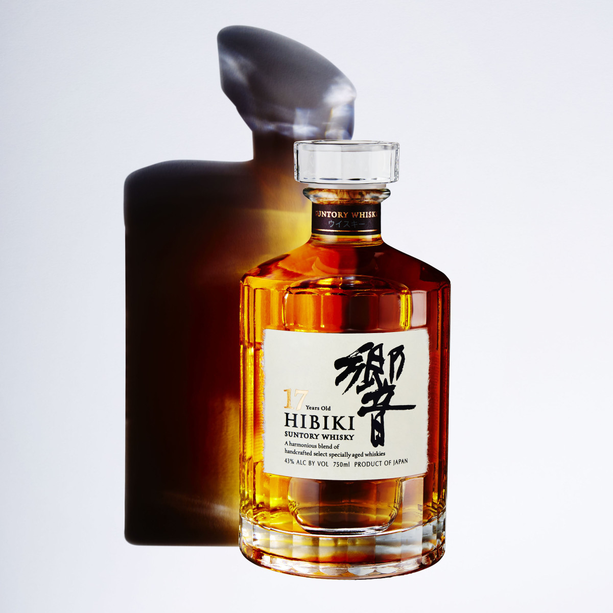 34_hibiki_suntory_17y_021 copy e2fbb626 36b6 4053 87c2 f35785e6ad26