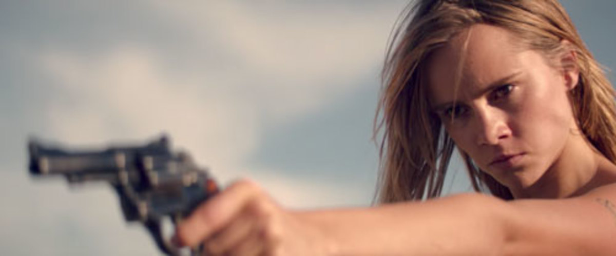 ‘The Bad Batch’ Review: Jason Momoa, Keanu Reeves, Suki Waterhouse