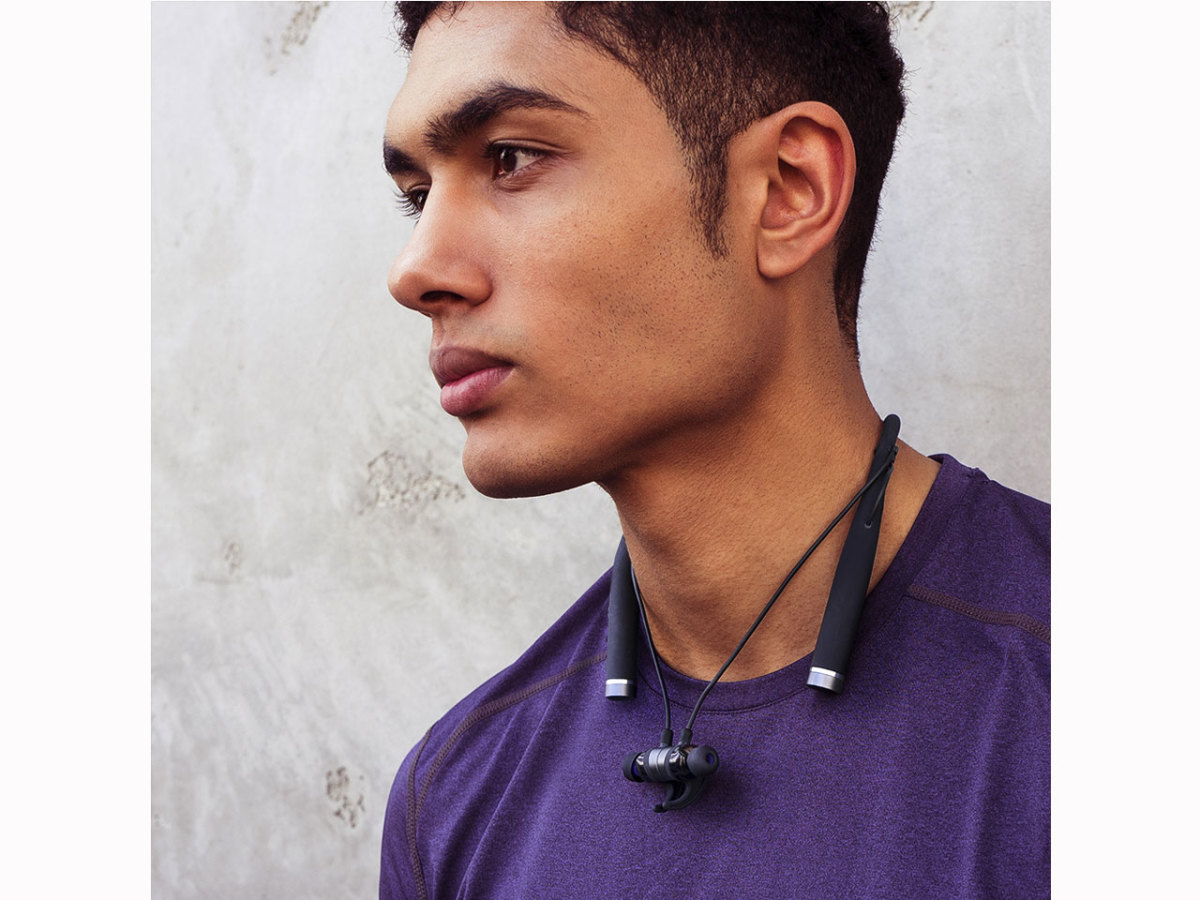 Lifestyle shot of man wearing Vi Lifestyle shot of man wearing Vi